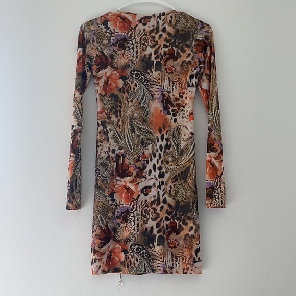 LUX Dress - Picture 5 of 5